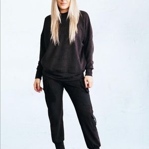 Sold out Tribe Kelley Jet Set suede Crew